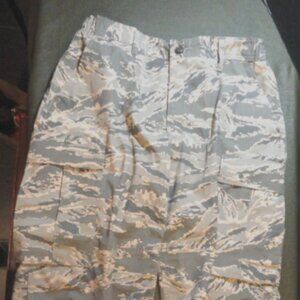 USGI ABU TIGER STRIPE SUMMER WOMENS USAF AIR FORCE UTILITY sz10/REGULAR PANTS